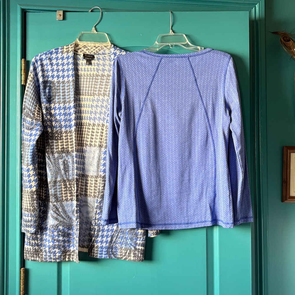 TALBOTS HOUNDSTOOTH & PAISLEY MERINO WOOL CARDIGAN AND TOP SET - Picture 3 of 16